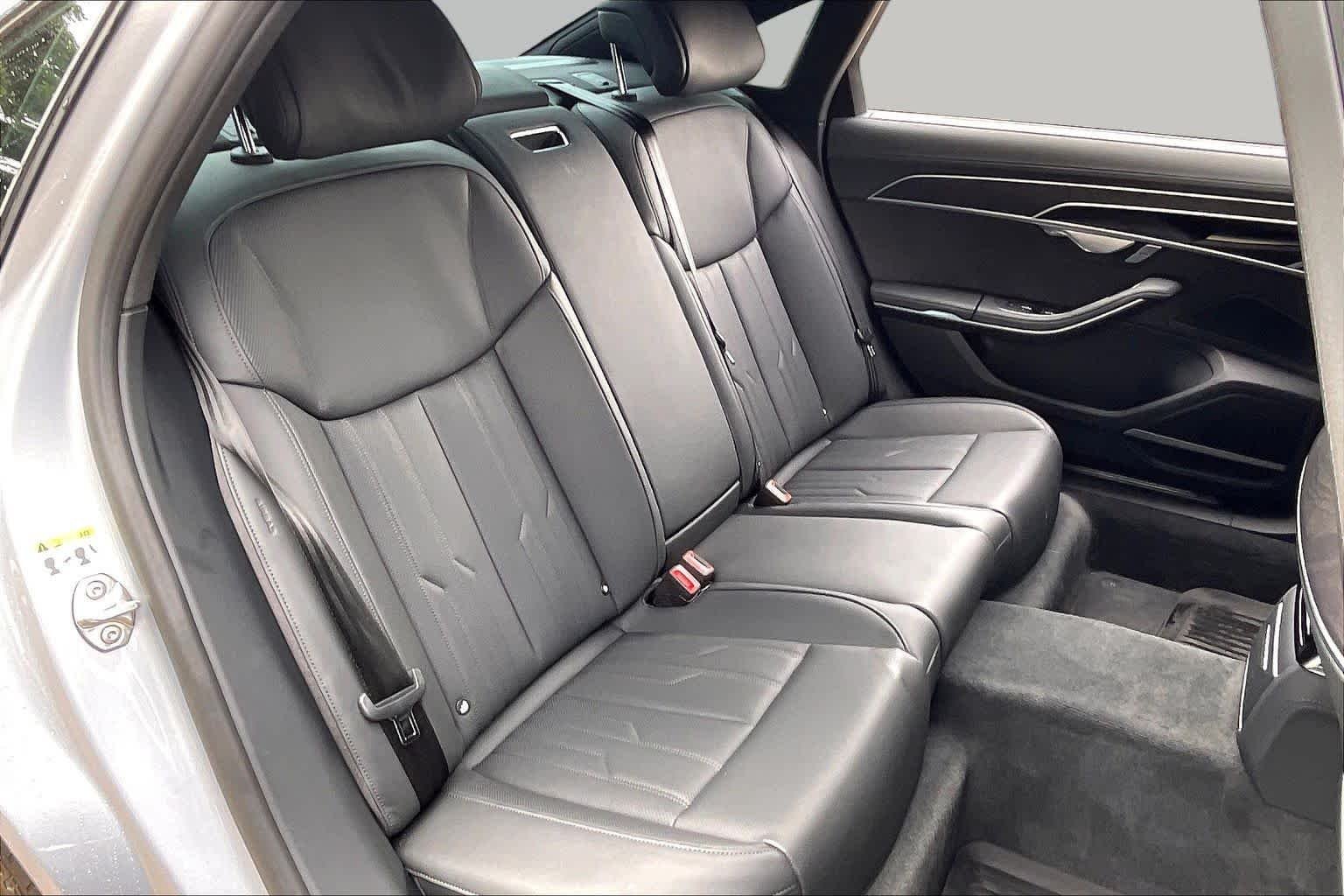 Used 2025 Florett Silver Metallic Audi  image 20