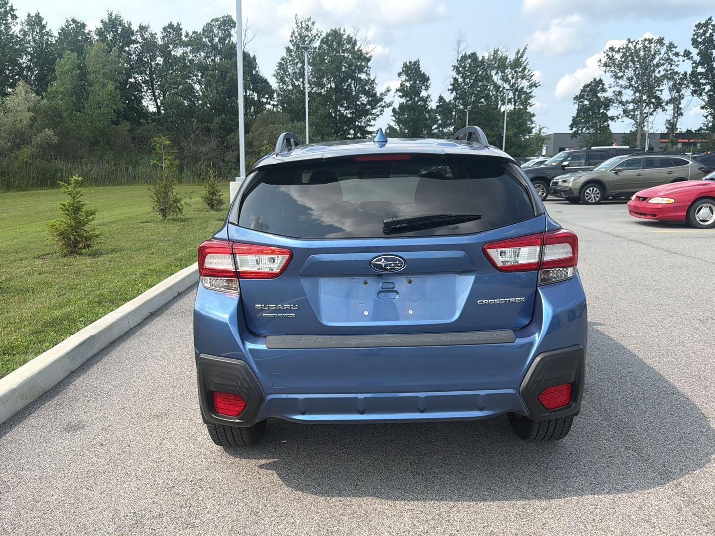 Used 2019 Quartz Blue Pearl Subaru Premium image 5