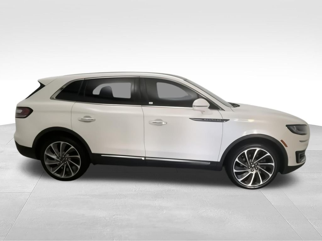 Used 2020 White Lincoln Reserve image 2