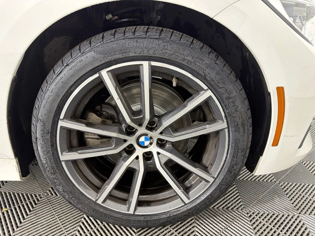 Used 2021 White BMW 330i xDrive image 11