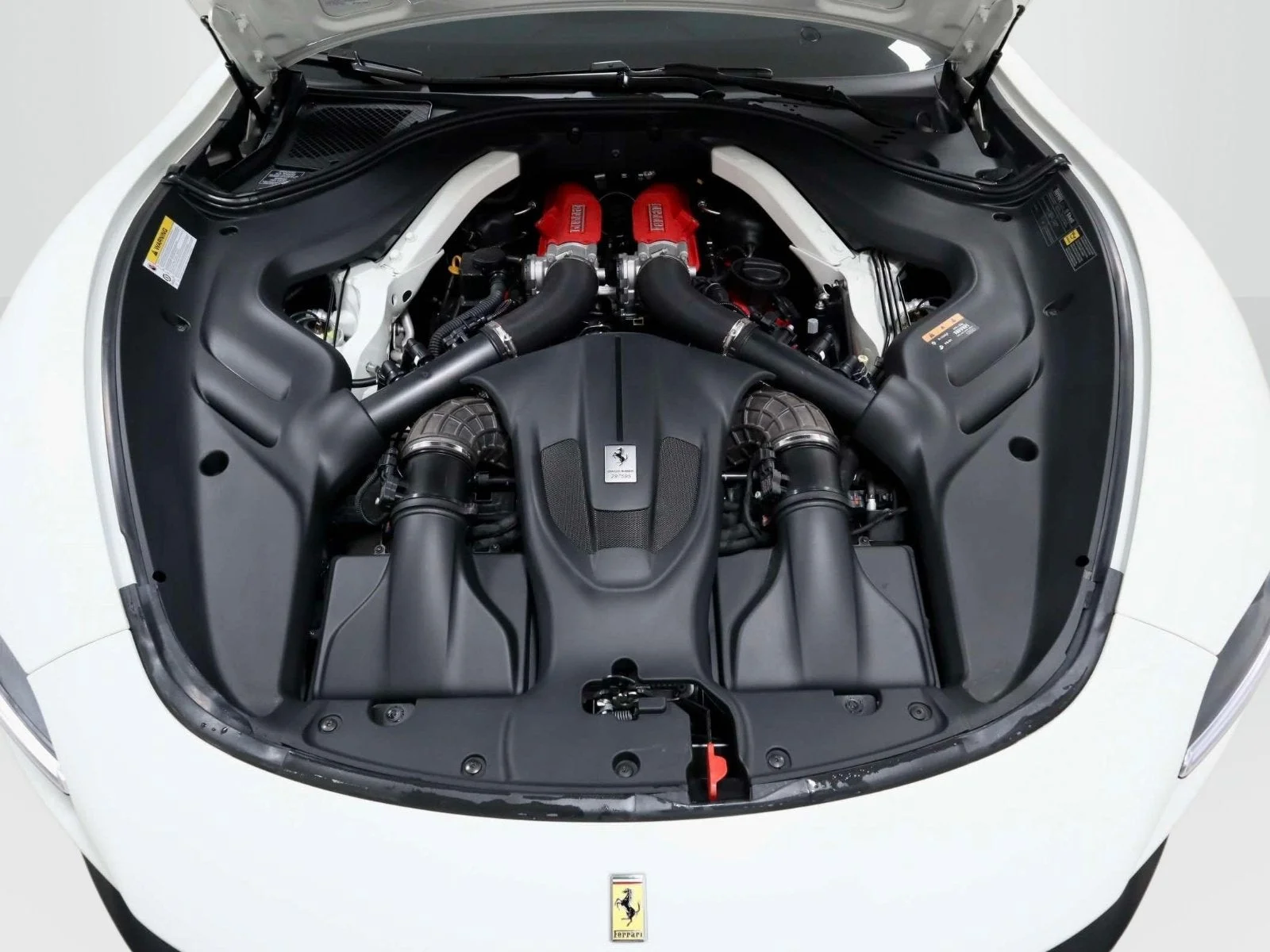 Certified Used 2023 Bianco Avus Ferrari  image 12
