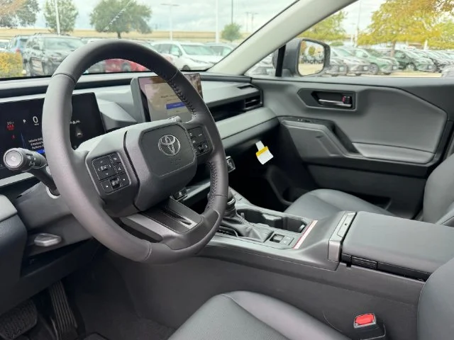 New 2026 Midnight Black Metallic Toyota XLE Premium image 9