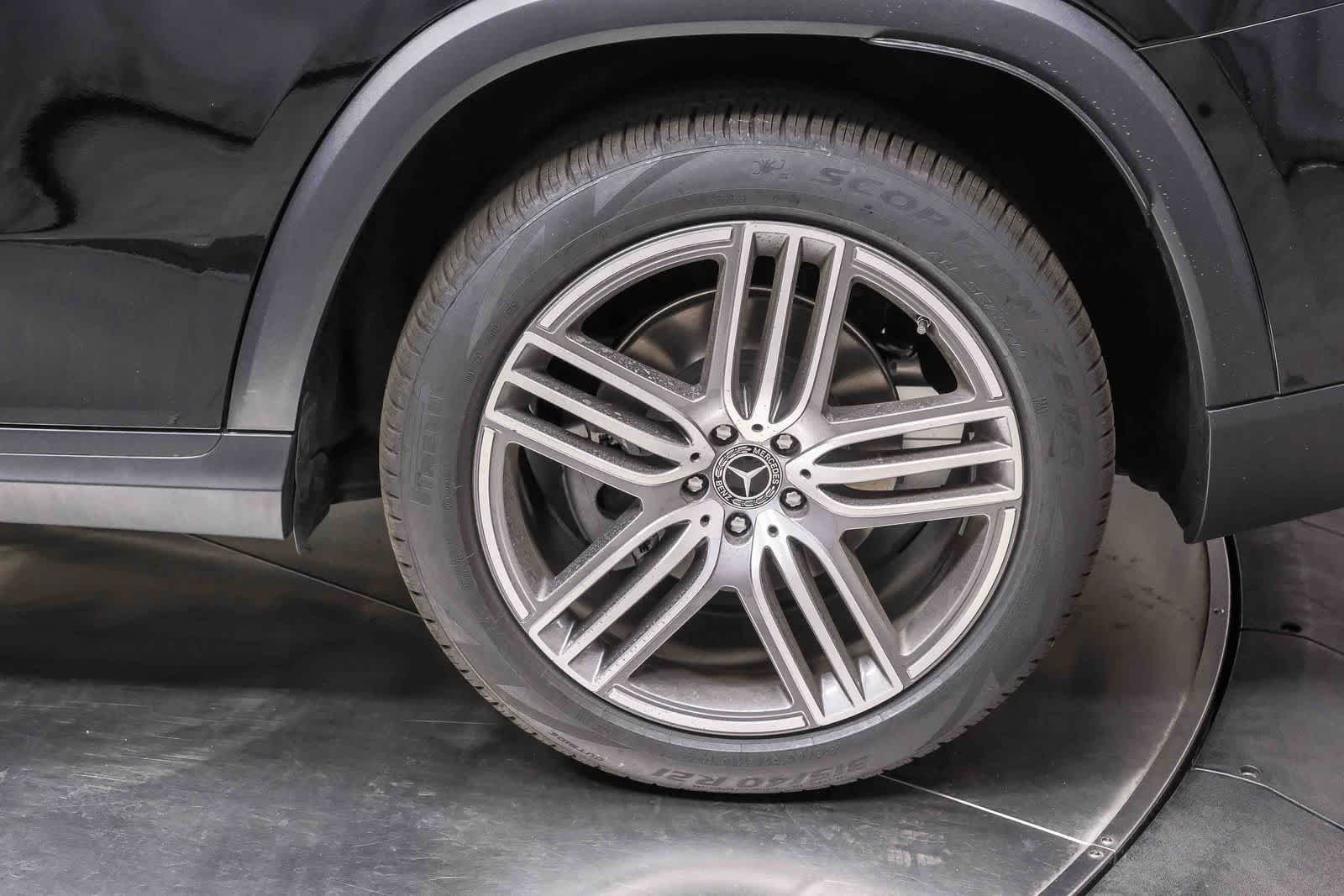 New 2026 Obsidian Black Metallic Mercedes-Benz GLS 450 image 50