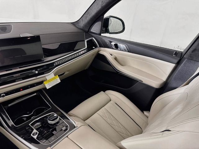 New 2027 White Metallic BMW xDrive40i image 25