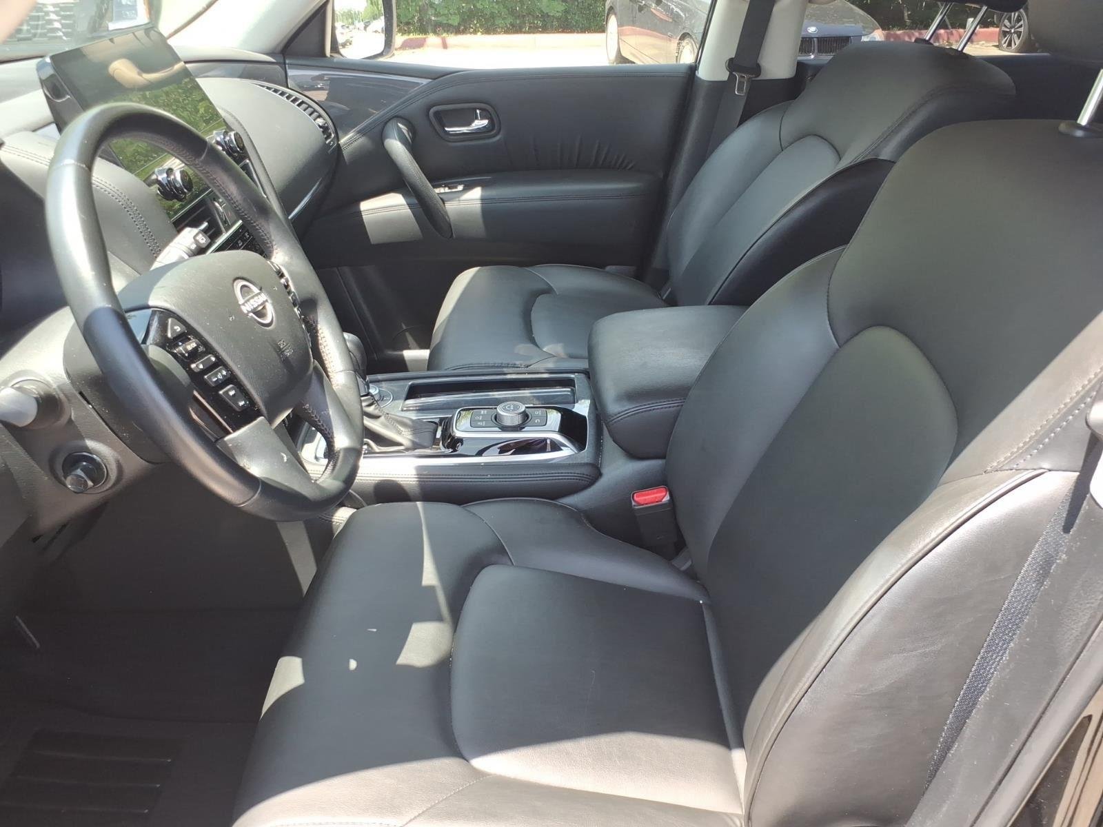 Used 2021 Super Black Nissan SV image 10