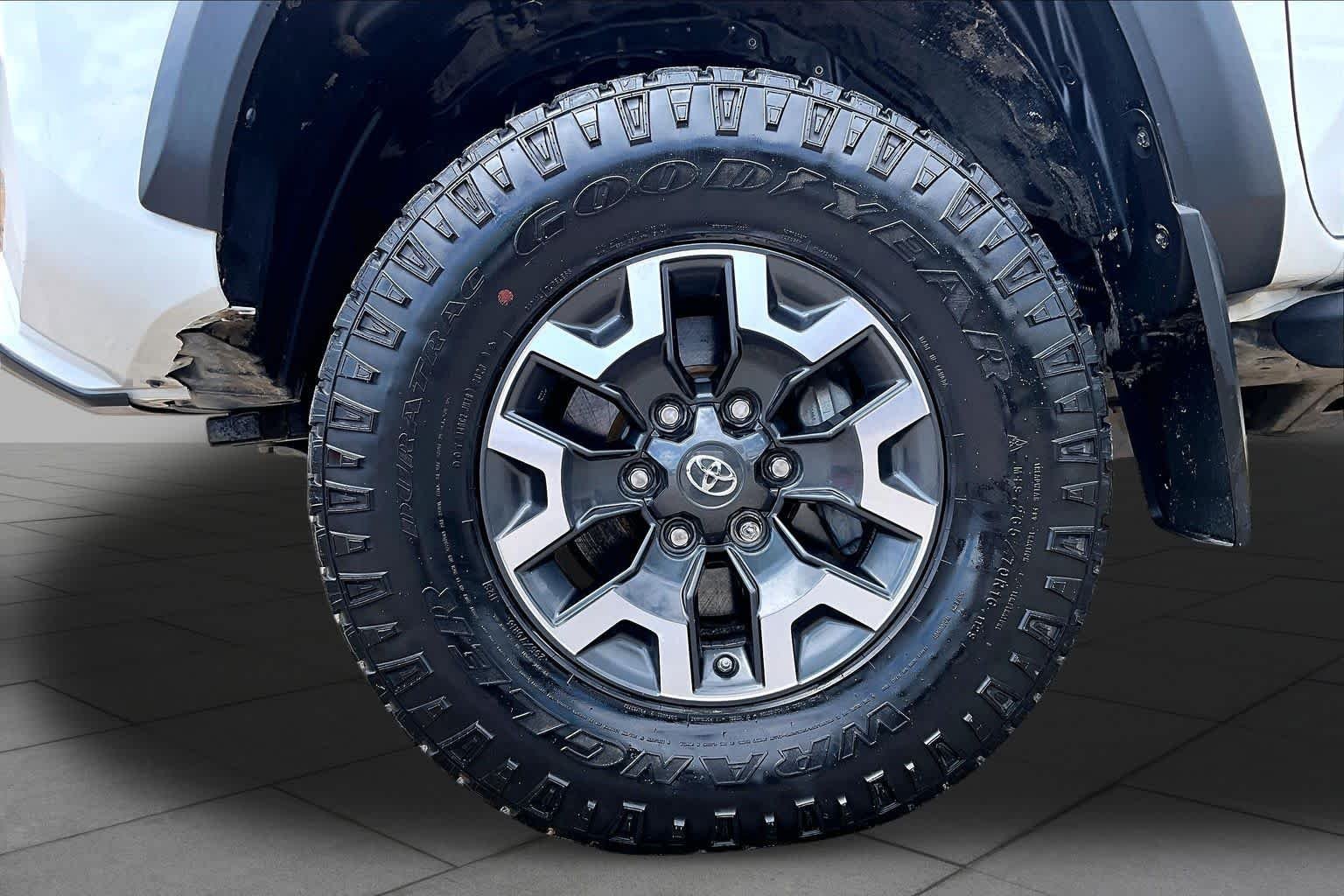 Used 2020 Super White Toyota TRD Off Road image 11