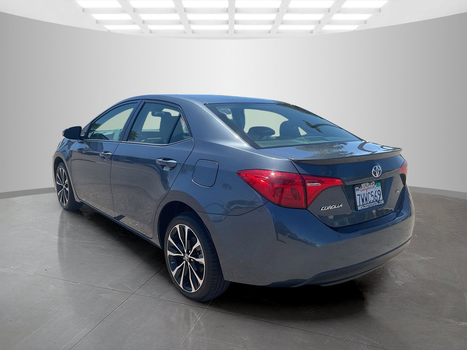 Certified Used 2017 Slate Metallic Toyota SE image 3