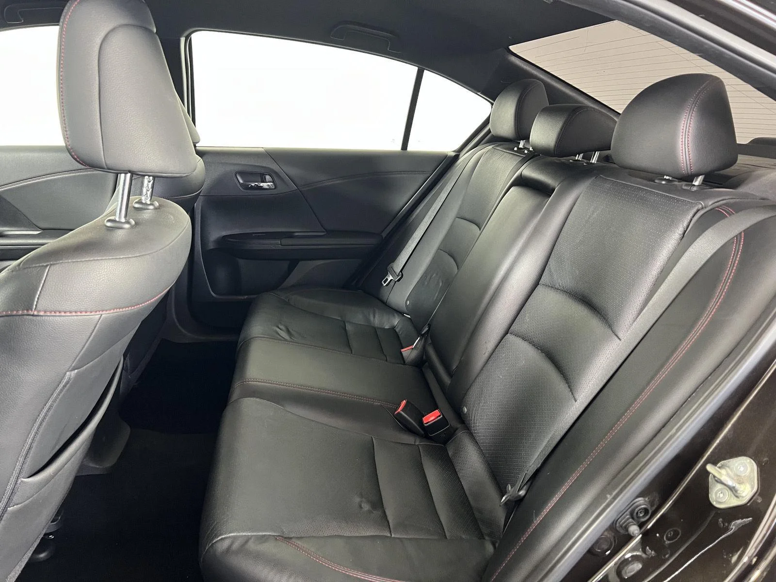 Used 2017 Kona Coffee Metallic Honda Sport SE image 24