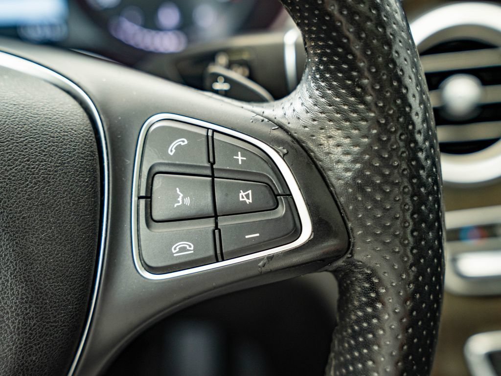 Used 2018 White Mercedes-Benz C 300 image 30