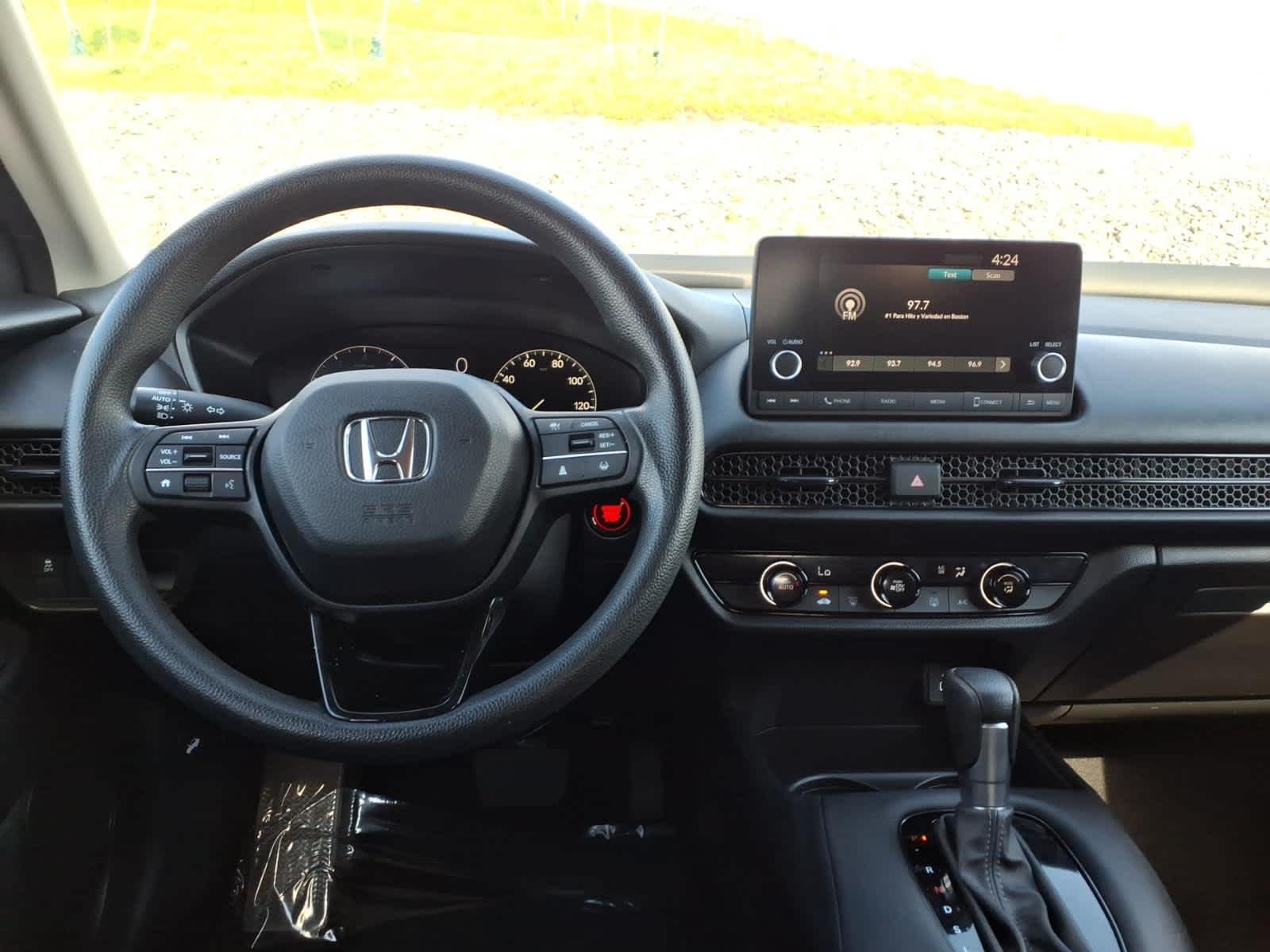 Certified Used 2023 Crystal Black Pearl Honda LX image 14