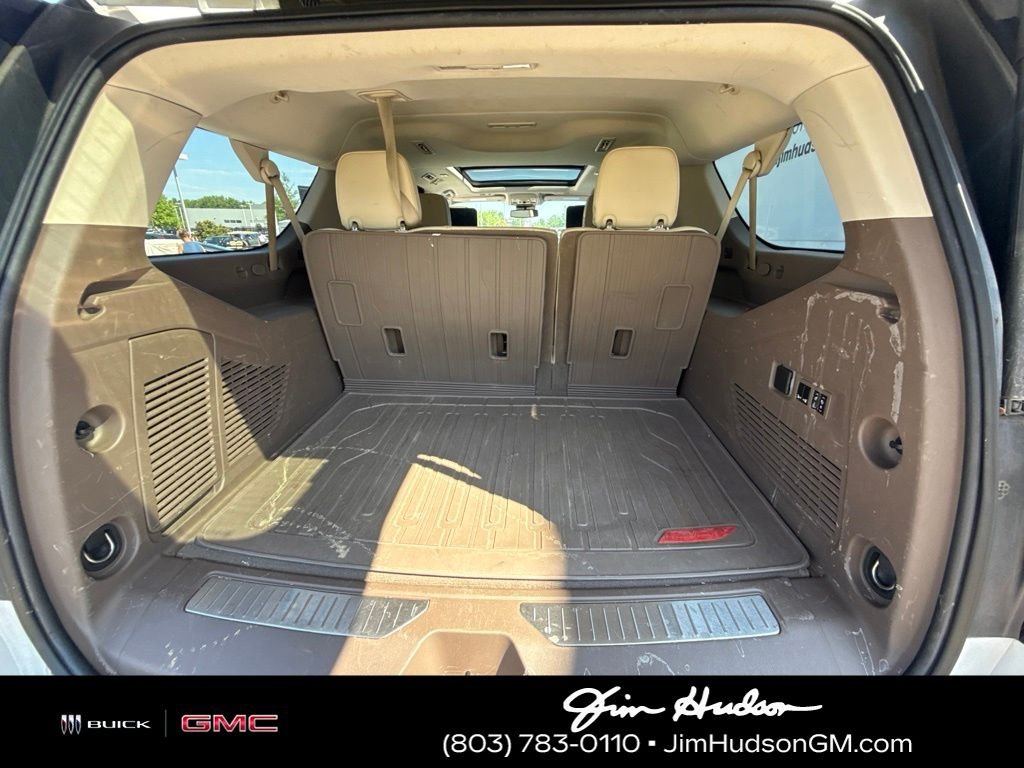 Used 2023 White GMC Denali image 11