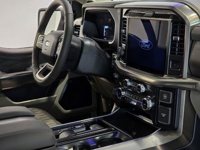 New 2026 Star White Metallic Tri-Coat Ford Platinum® image 37