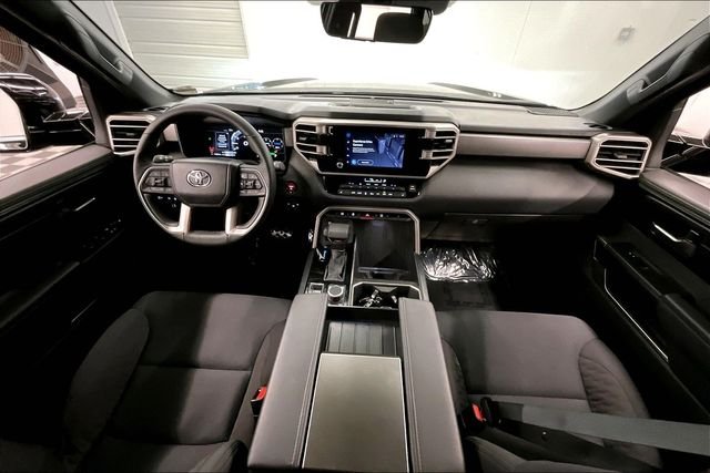 2026 Toyota Sequoia SR5 - Photo 18