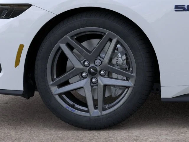 2025 Ford Mustang GT Premium - Photo 19