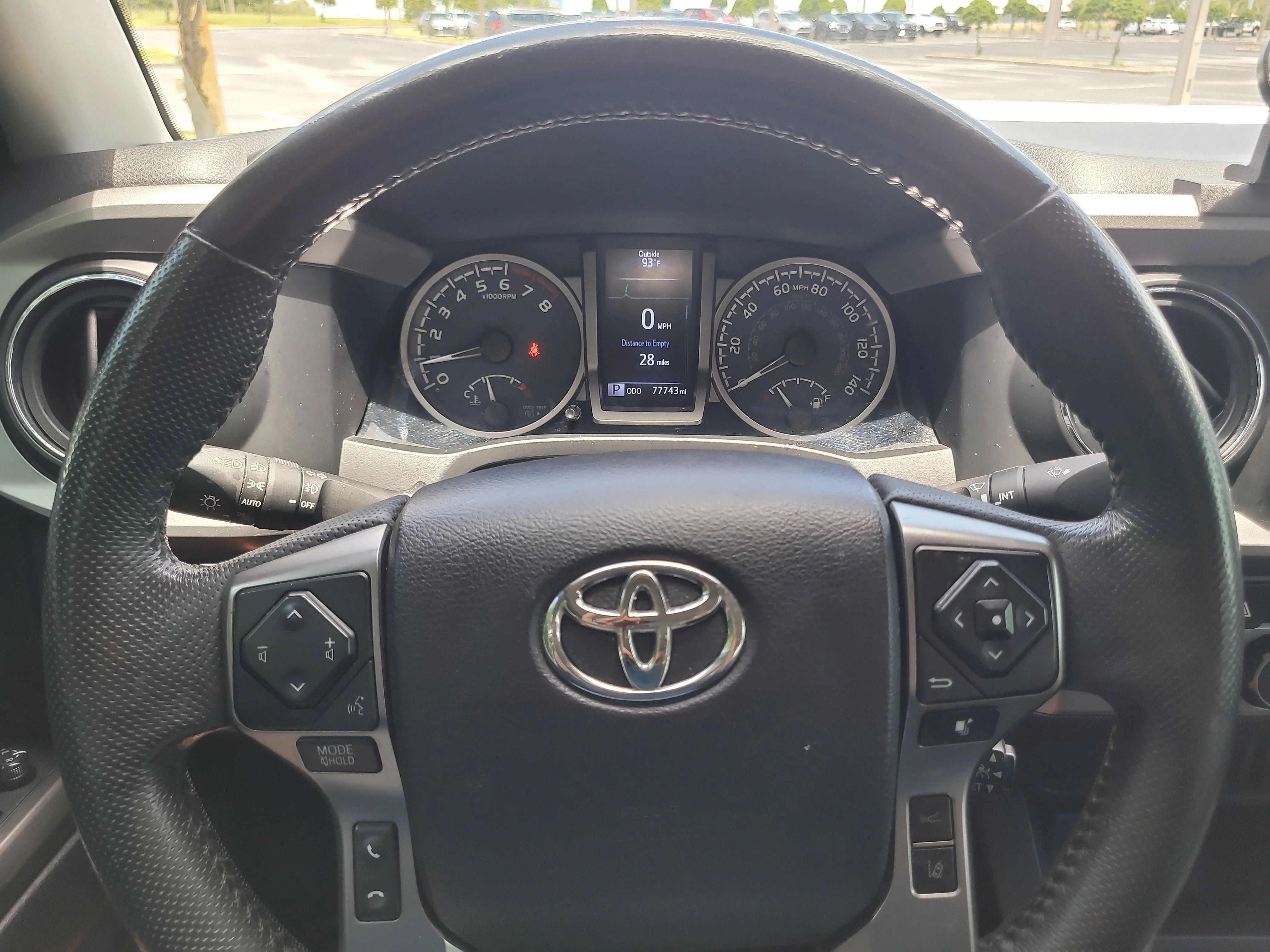 Used 2021 Super White Toyota SR5 image 26