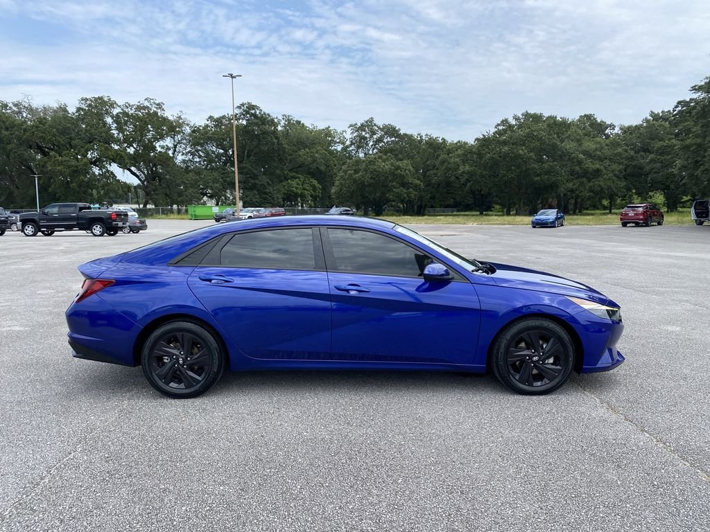 Used 2021 Intense Blue Hyundai SEL image 9