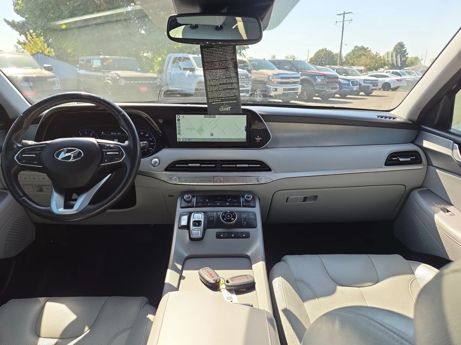 Used 2021 Moonlight Cloud Hyundai SEL image 18