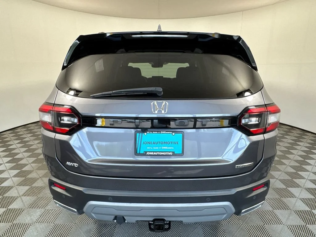 Used 2025 Gray Honda Touring image 9