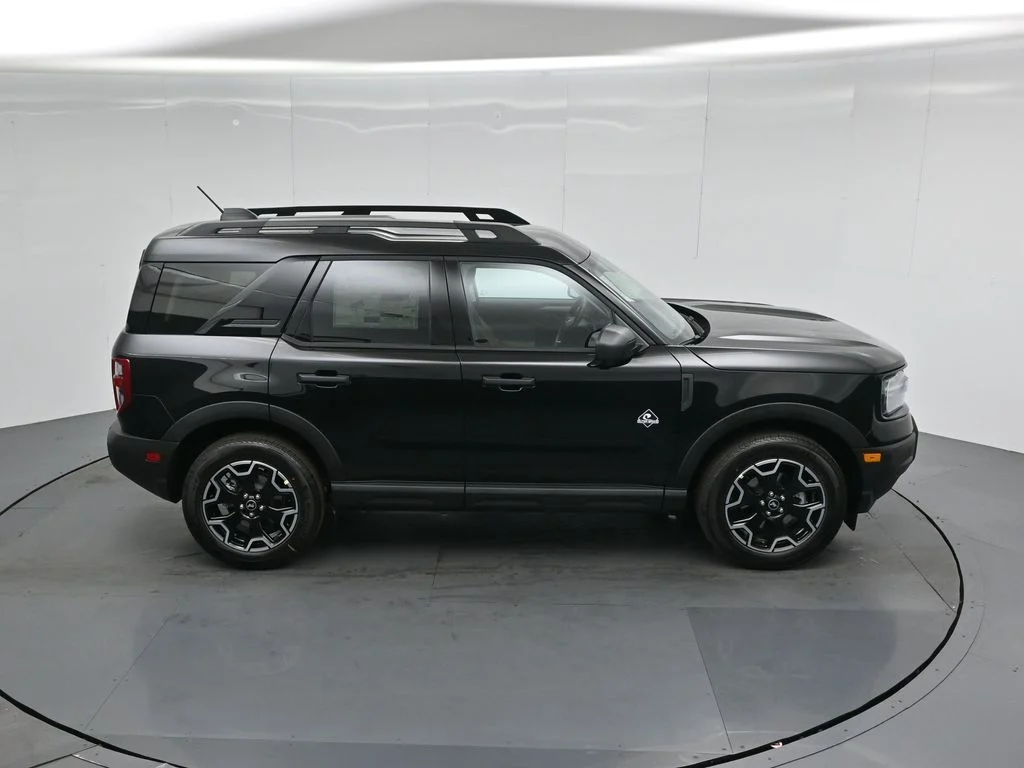 New 2026 Shadow Black Ford Outer Banks image 37