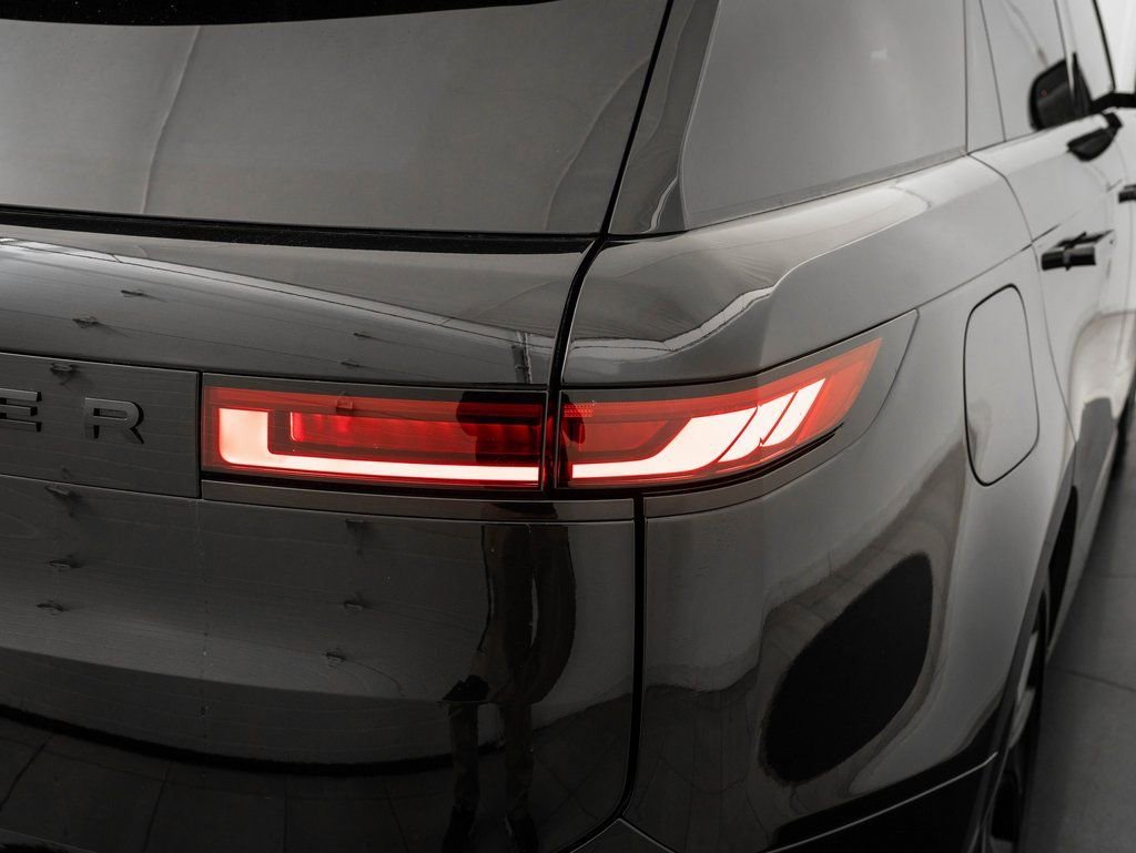2025 Land Rover Range Rover Sport Dynamic SE - Photo 17