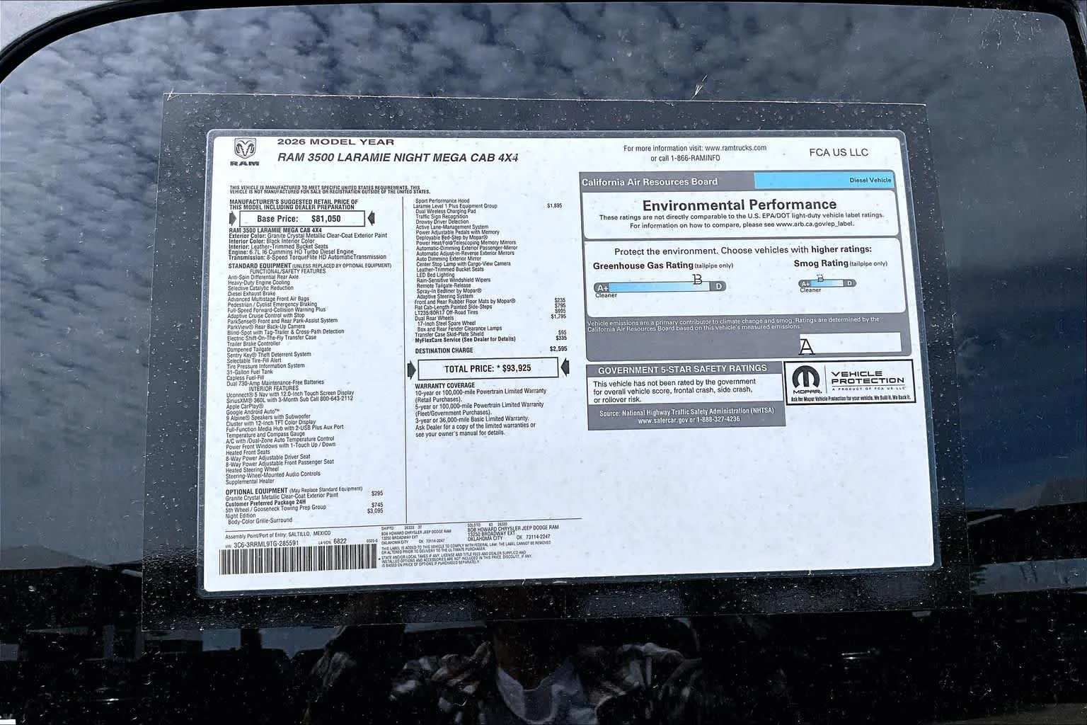New 2026 Granite Crystal Metallic Clear-Coat Exterior Paint RAM Laramie image 17