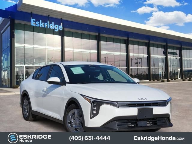 2025 Kia K4 LX