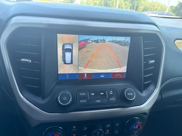 Used 2017 White GMC Denali image 10