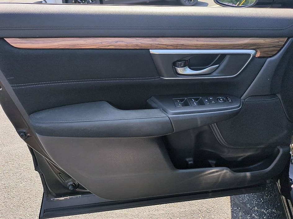 Used 2017 Crystal Black Pearl Honda EX image 14