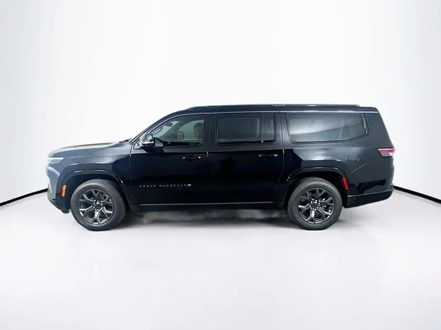 New 2026 High Gloss Black Exterior Paint Jeep Limited Altitude image 4