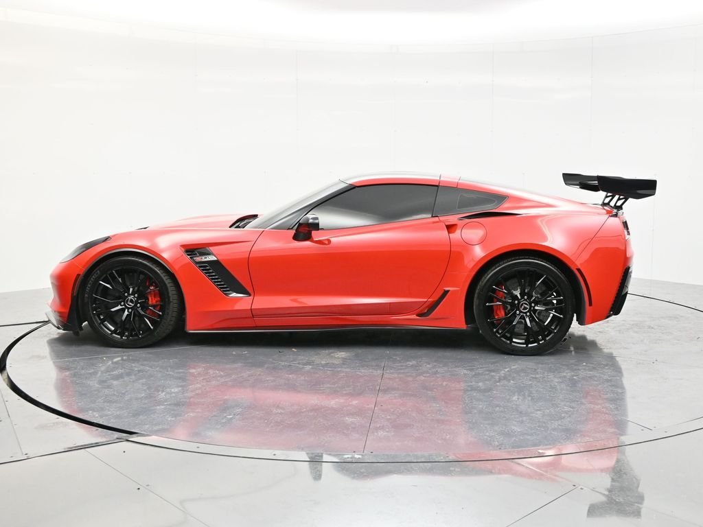 Used 2015 Torch Red Chevrolet Z06 image 8