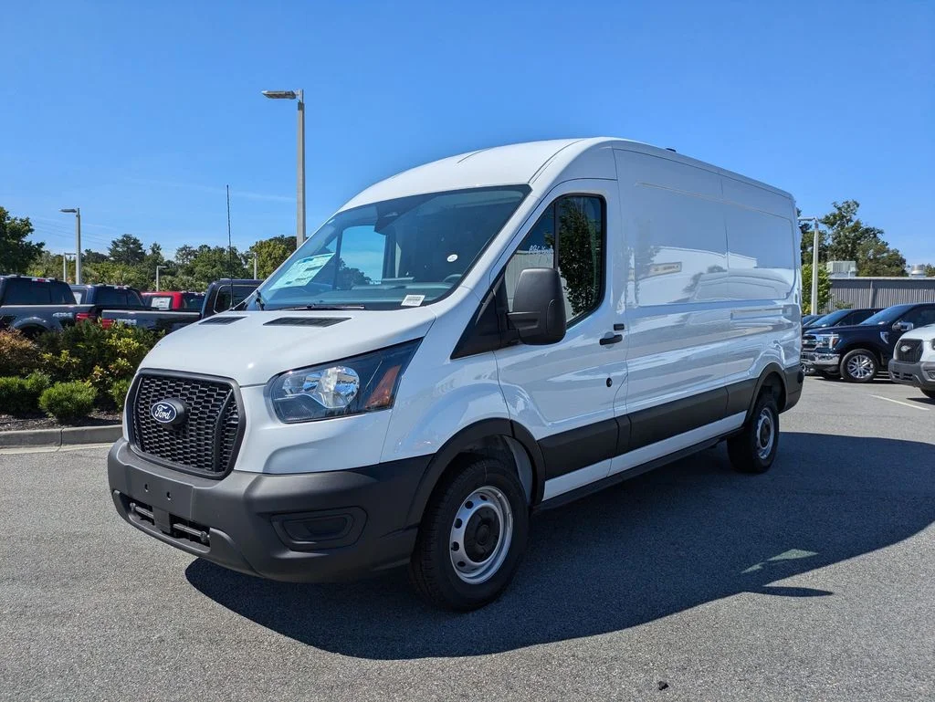 New 2026 Oxford White Ford Base image 8