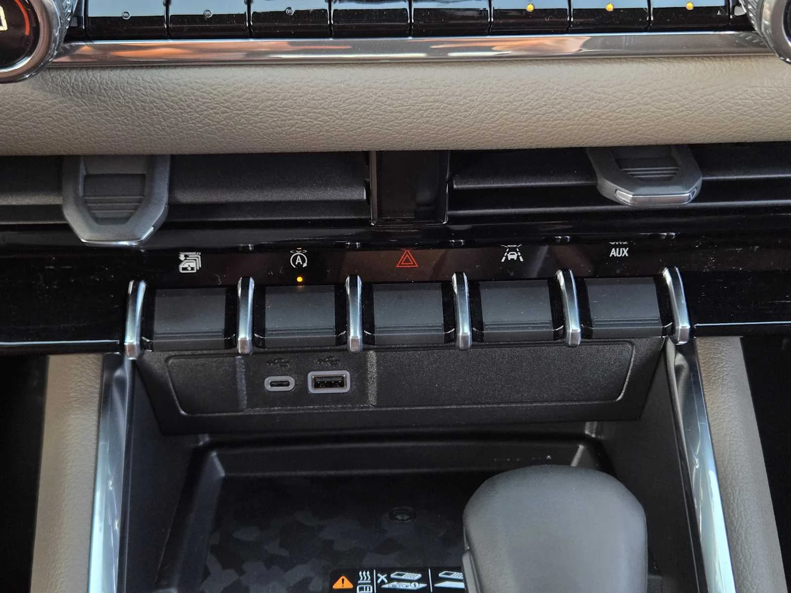 2026 GMC Canyon Denali - Photo 13