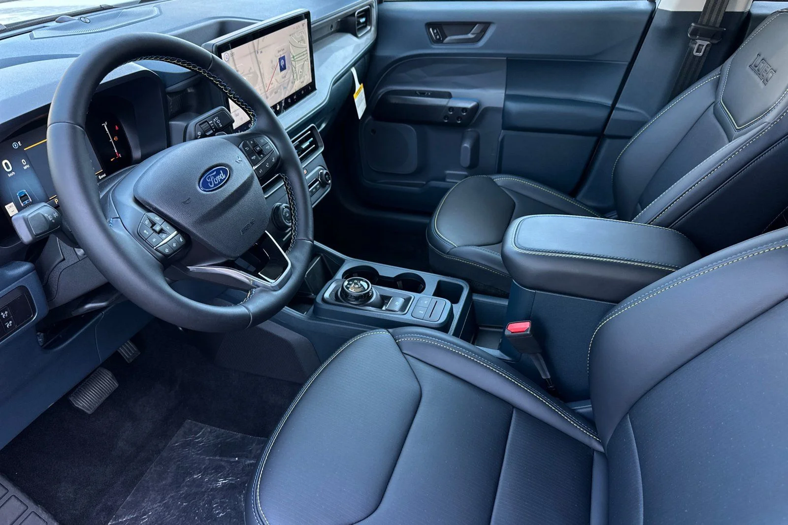 New 2026 Space White Metallic Ford Lobo™ image 9