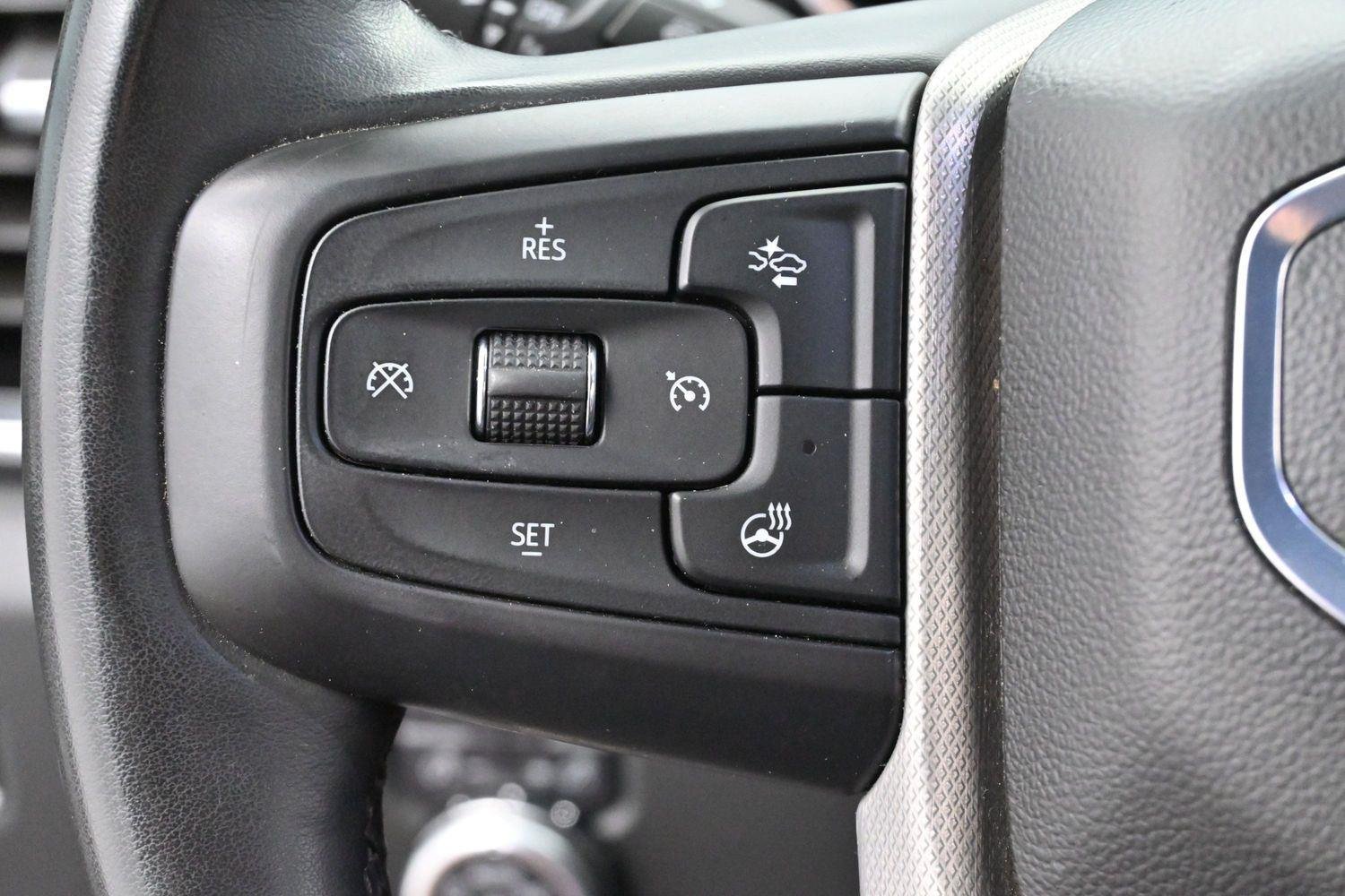 Used 2024 White Frost Tricoat GMC Denali image 18