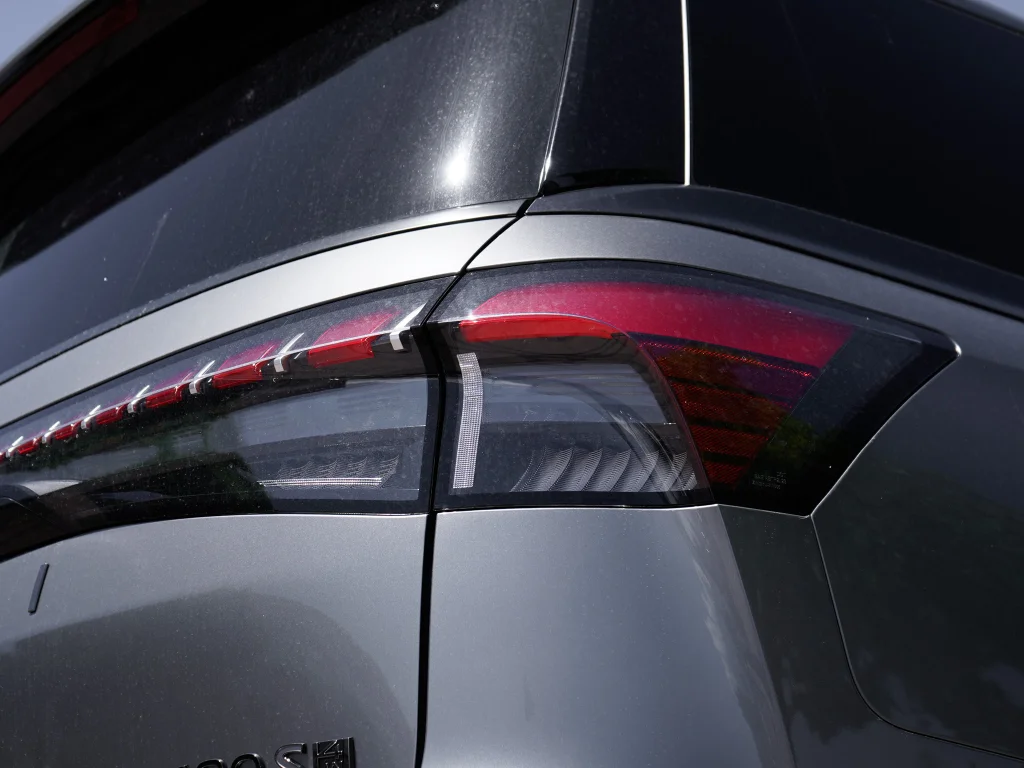 New 2026 DYNAMIC METAL INFINITI Sport 4WD image 11