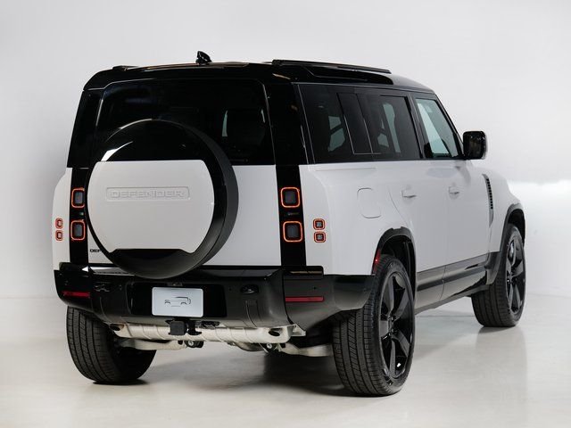 New 2026 Borasco Grey Land Rover X-Dynamic SE image 2