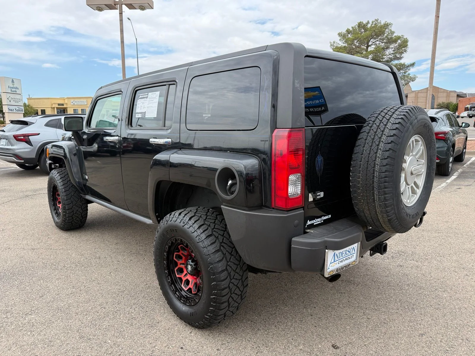 Used 2008 Black Hummer H3x image 7