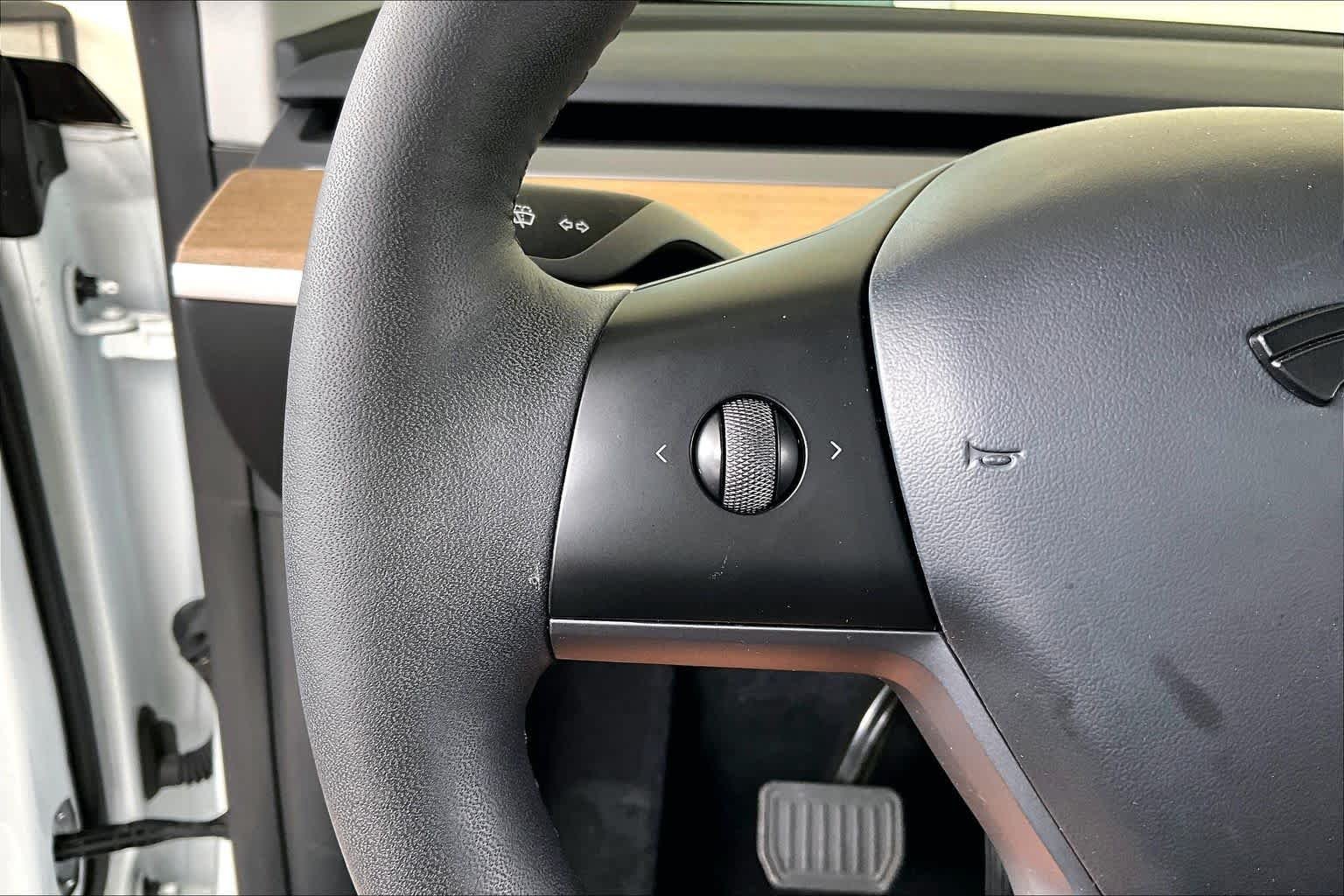 Used 2024 Pearl White Multi-Coat Tesla Long Range image 22