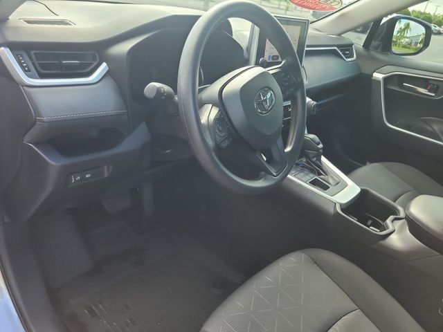Used 2025 Silver Toyota XLE image 19