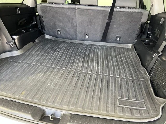 Used 2019 White Toyota LE image 35
