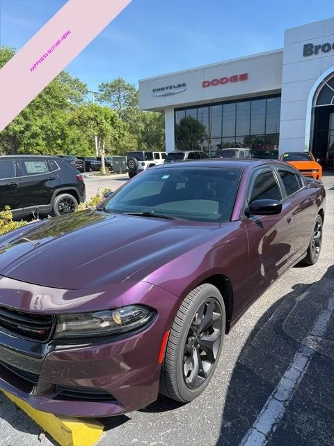 2020 Dodge Charger SXT's photo