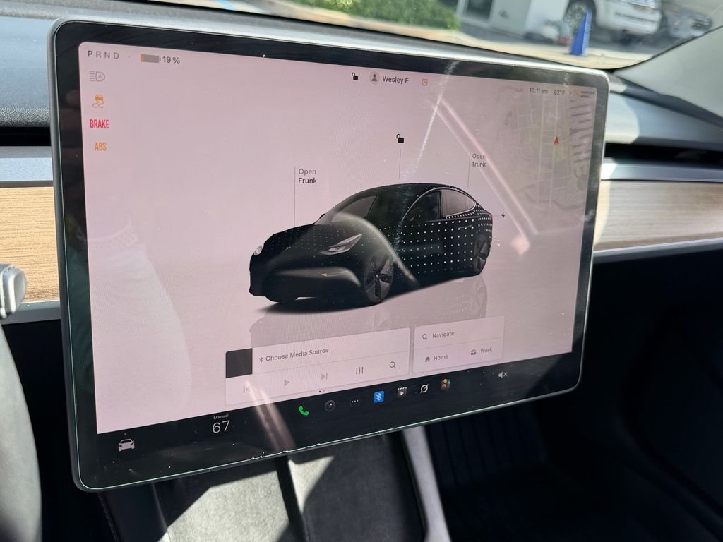 Used 2022  Tesla Long Range image 20