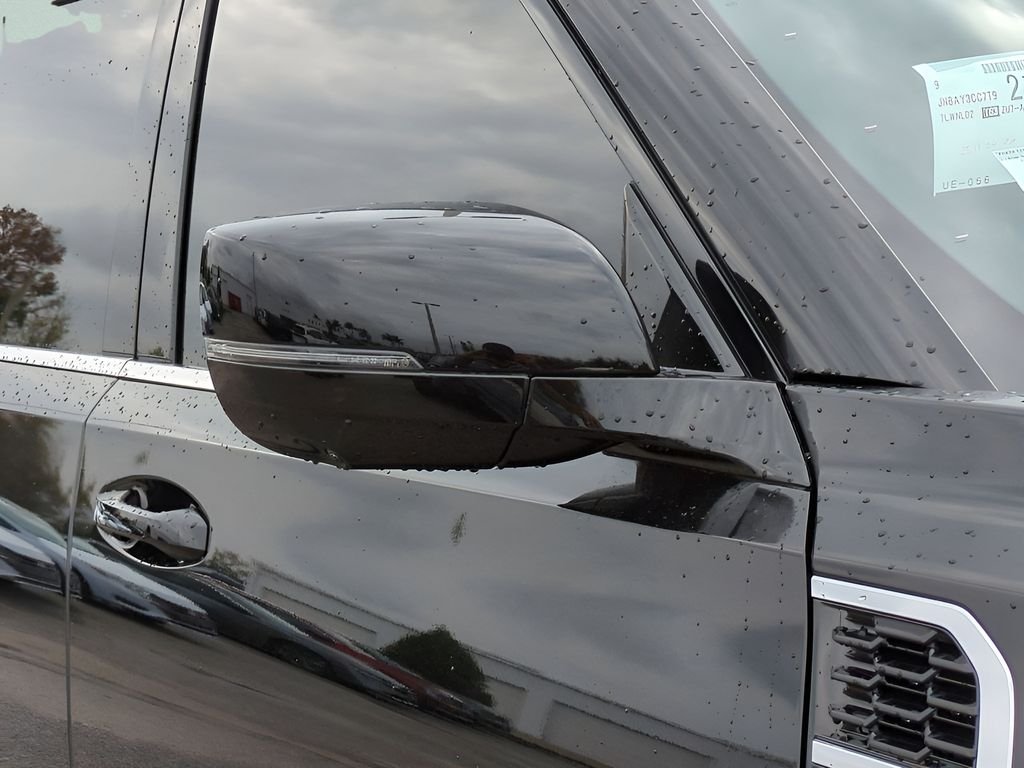 New 2026 Super Black Nissan Platinum Reserve image 12