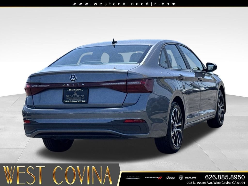 Used 2025 Gray Volkswagen 1.5T Sport image 9