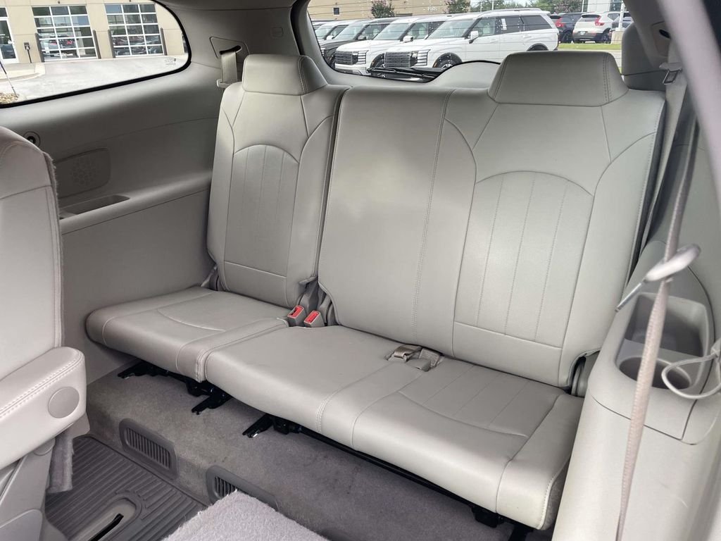 2017 Buick Enclave Leather - Photo 3