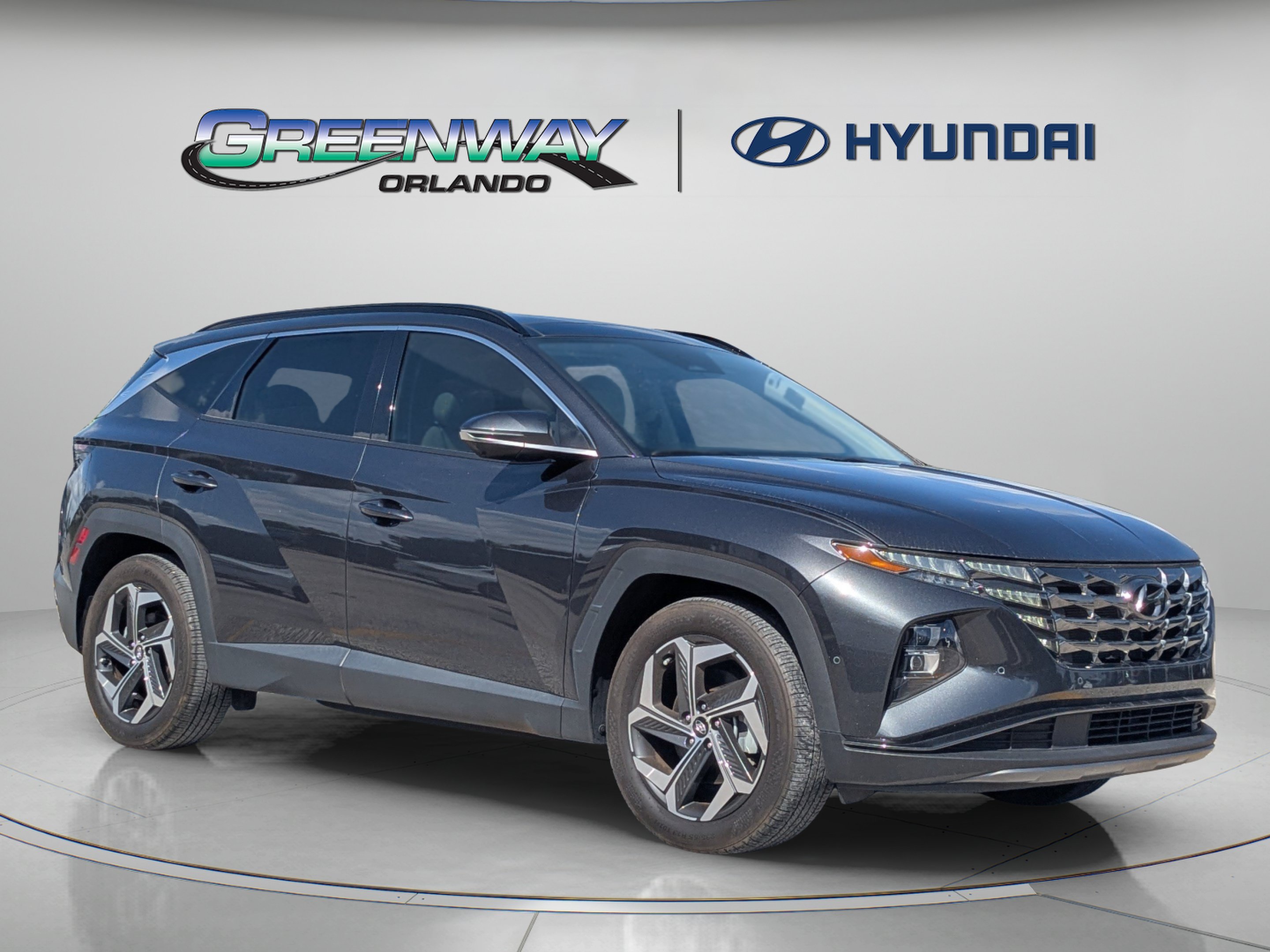 Used 2024 Dark Gray Metallic Hyundai Limited image 2