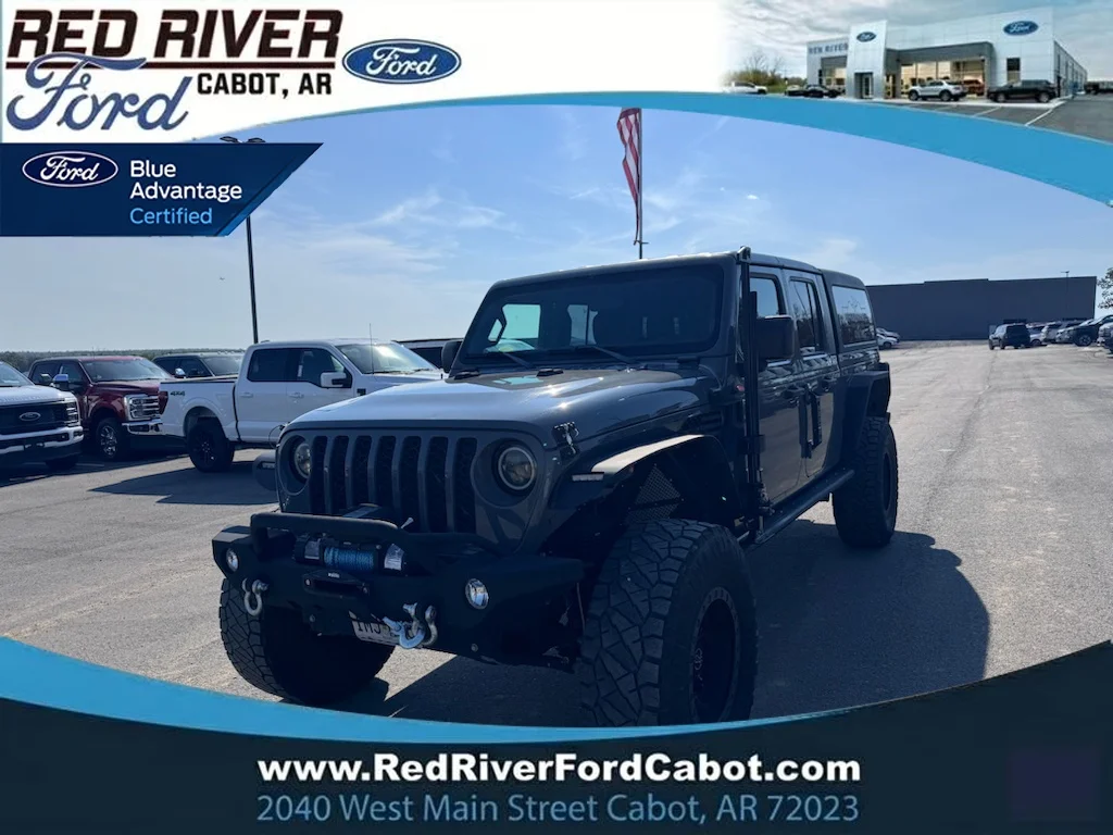 Used 2020 Sting-Gray Clearcoat Jeep Sport image 1