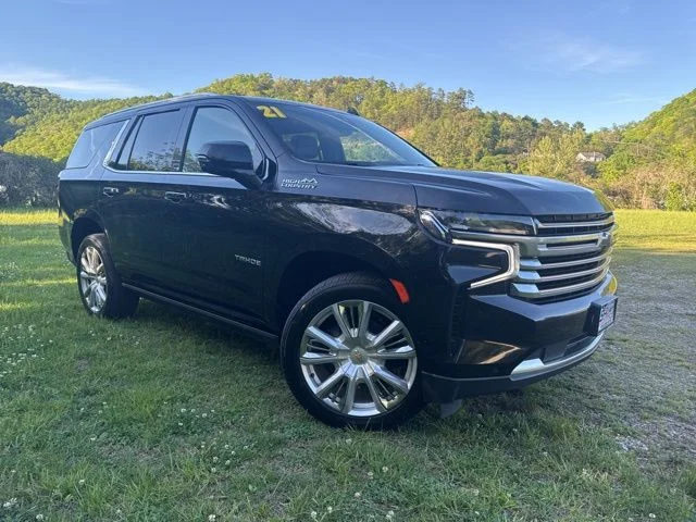Used 2021 Black Chevrolet High Country image 2