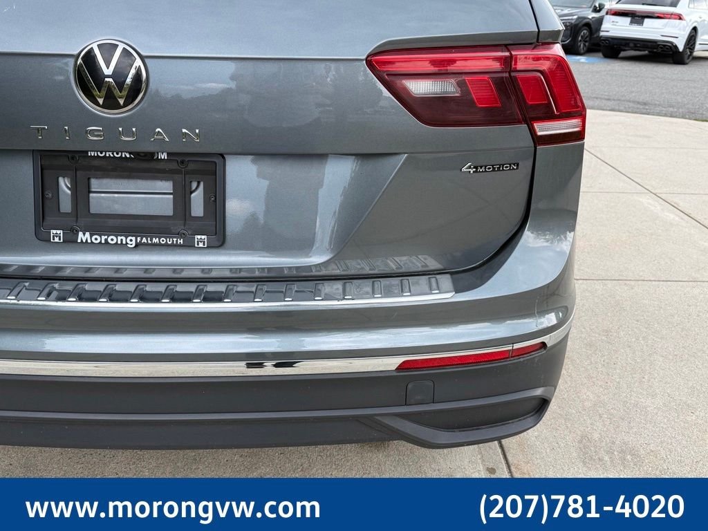 Used 2023 Gray Volkswagen 2.0T SE image 14