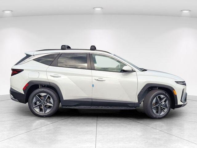 New 2026 White Hyundai SEL image 8